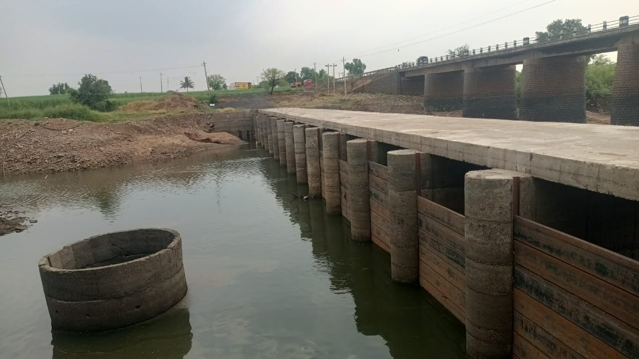 Bridge Cum Barrage Construction media